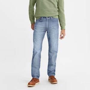 505 levi’s light wash regular fit jeans 38x32